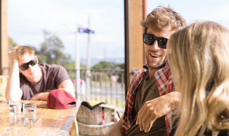 Masakit pero naghihintay pa din