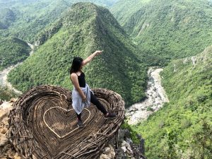Pusong naliligaw