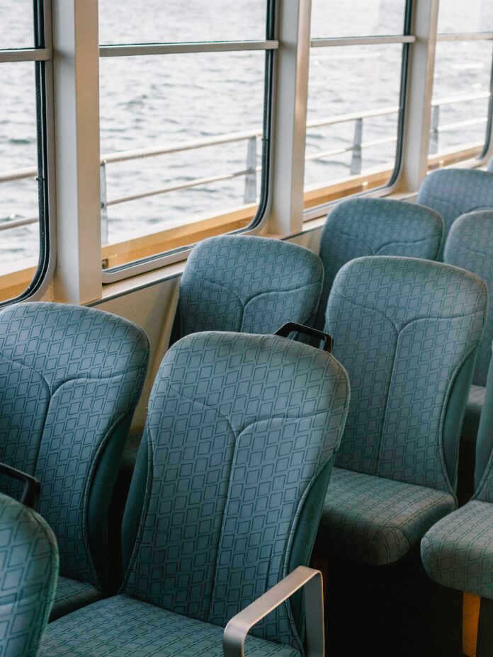 empty-seats-2085376-2