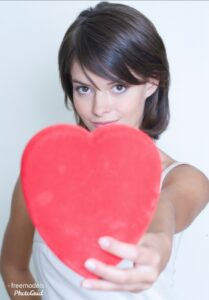 Two Important Questions Bago Buksan ang Puso: For Ladies