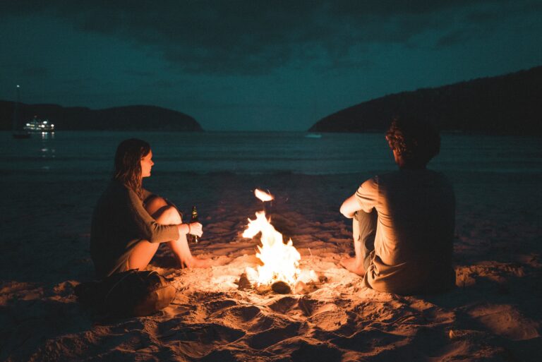 STATUS: In a Flirtationship