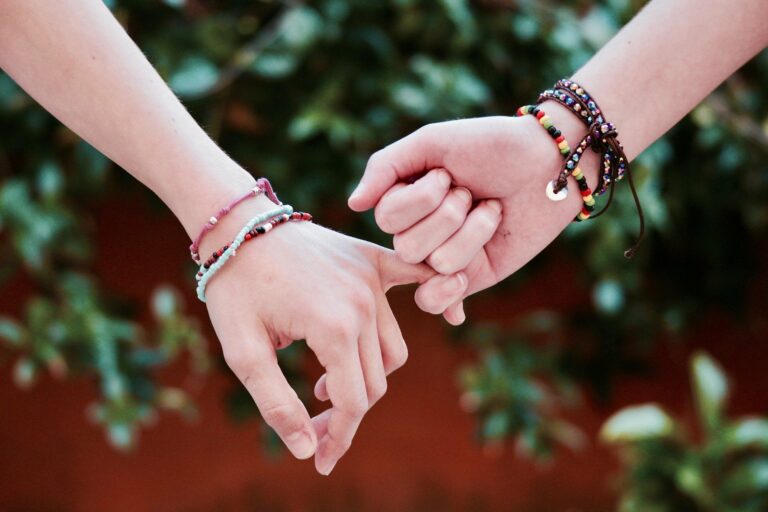 Having Small Circle??? Hey! It’s Totally Okay 😊